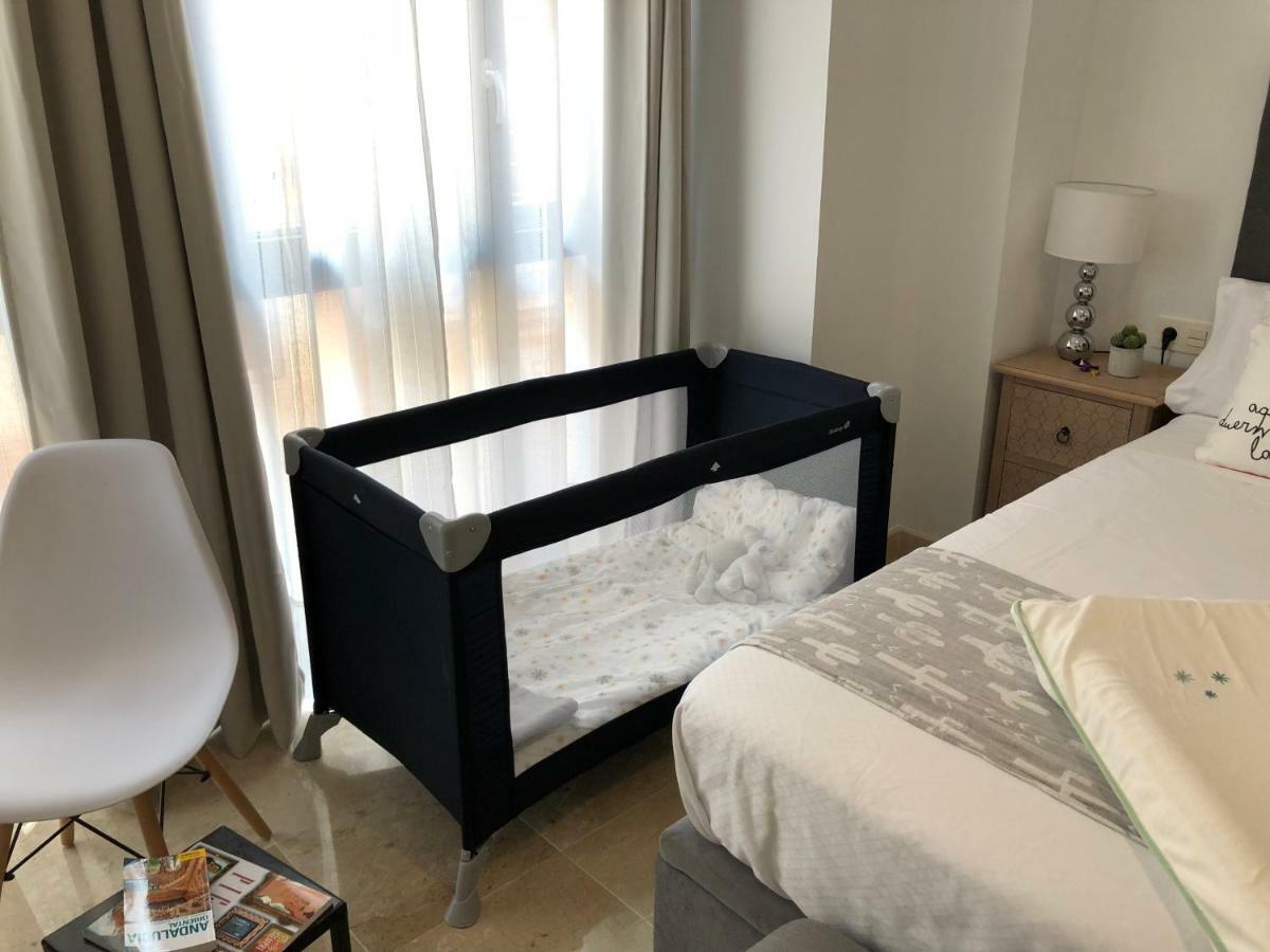Ancha Del Carmen Ave Centro Malaga Madmar Lujo New Zambrano Daire Dış mekan fotoğraf